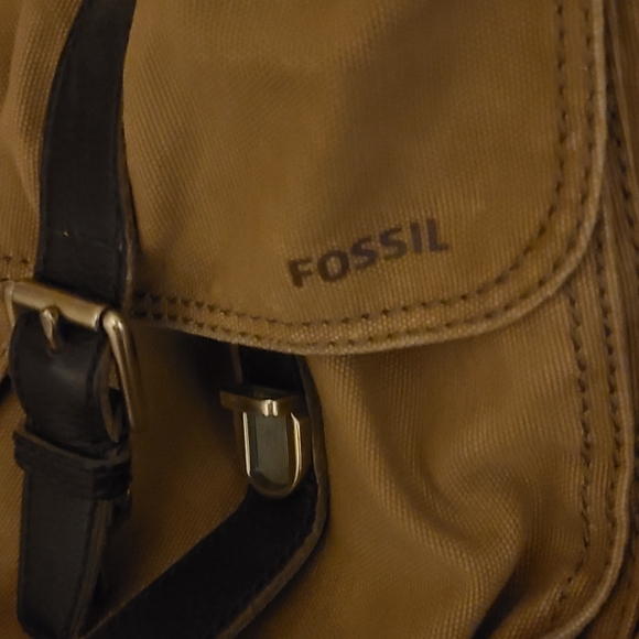 Used Fossil Satchel Bag Tan Over the Shoulder - Picture 3 of 8